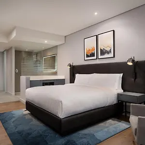 4* Otel Marriott Crystal Towers