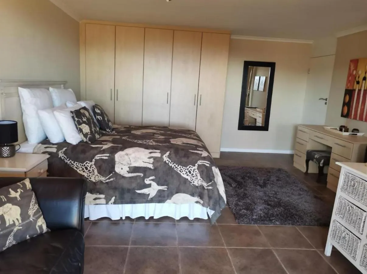 Hotel Plattekloof Treasures à Le Cap Maison d'hôtes